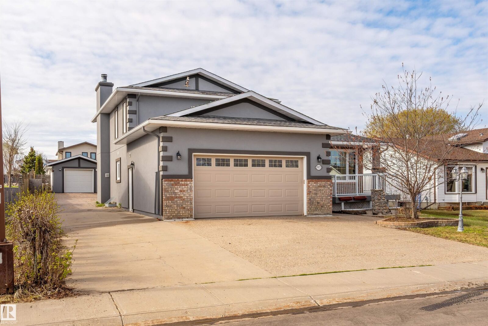 Property Photo:  3917 52 Avenue  AB T9M 2A7 