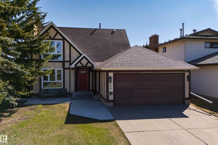 Property Photo:  15251 88A Street NW  AB T5E 6G7 