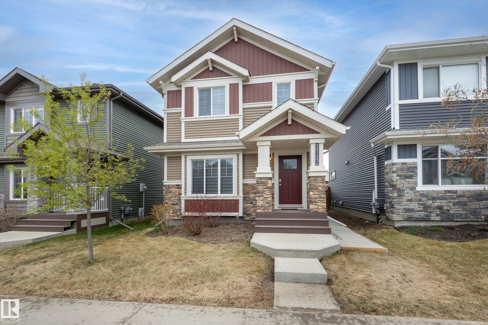 Property Photo:  22123 88 Avenue NW  AB T5T 7H3 