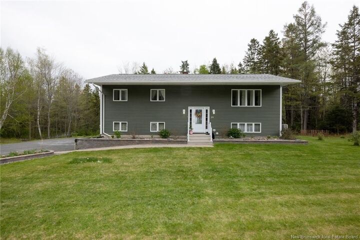 Property Photo:  39 Garden Grove Street  NB E3B 7G8 