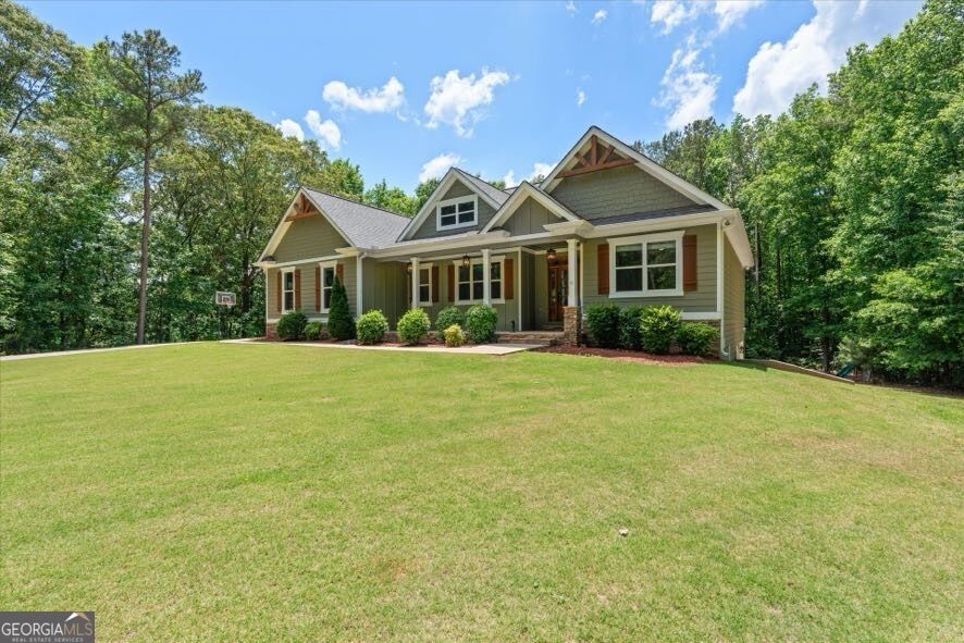 Property Photo:  1001 Glenloch Road  GA 30170 