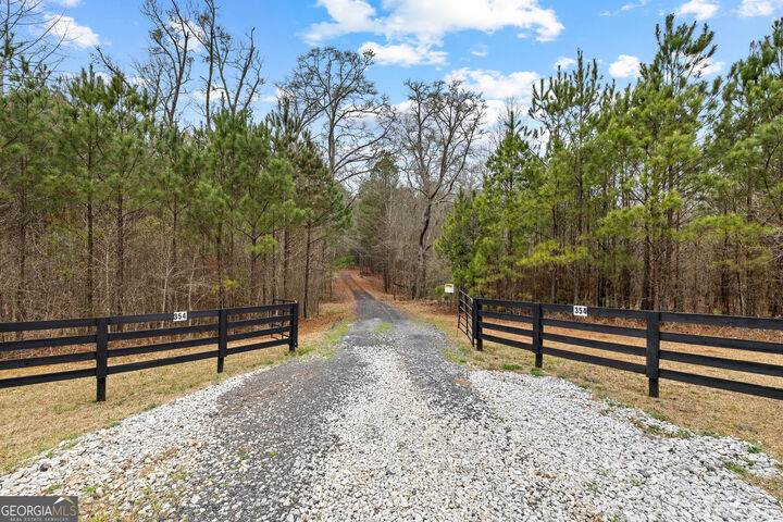 Property Photo:  354 Turner Road  GA 30263 