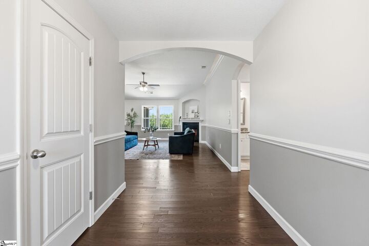 Property Photo:  502 Foster Place Drive  SC 29349 