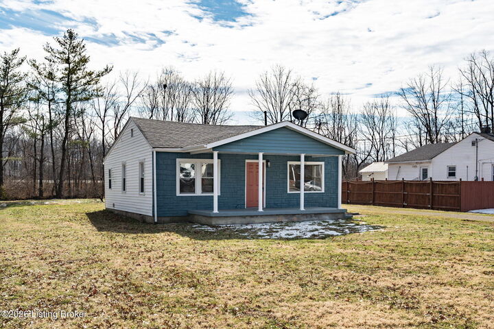 Property Photo:  711 Shaffer Rd  KY 40118 