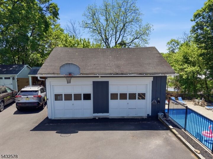 Property Photo:  100 Center St  NJ 08809 