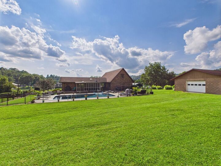 Property Photo:  826 Yates Crossing  WV 25541 