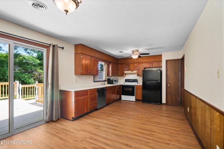 Property Photo:  4201 Pleasantwood Drive  TN 37921 