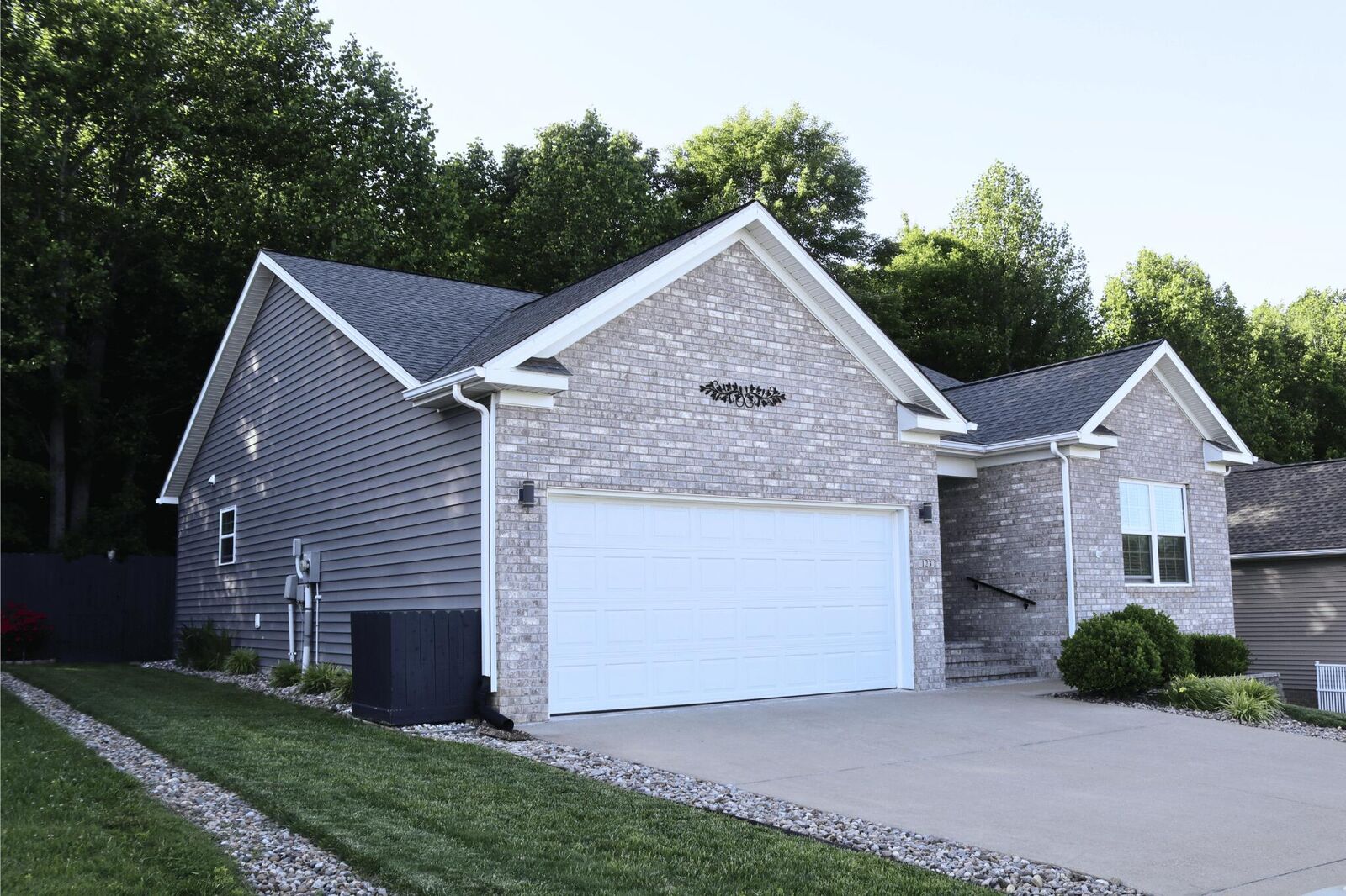 Property Photo:  123 Ashkirk Lane  KY 42141 
