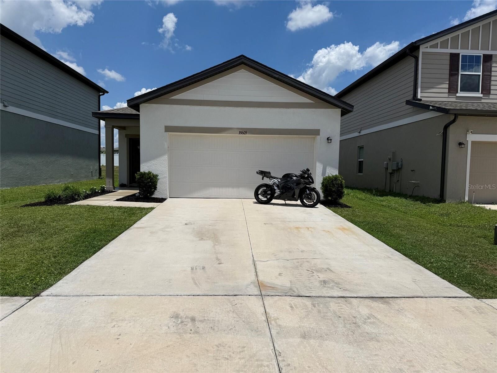 Property Photo:  35605 Buttonweed Trail  FL 33541 