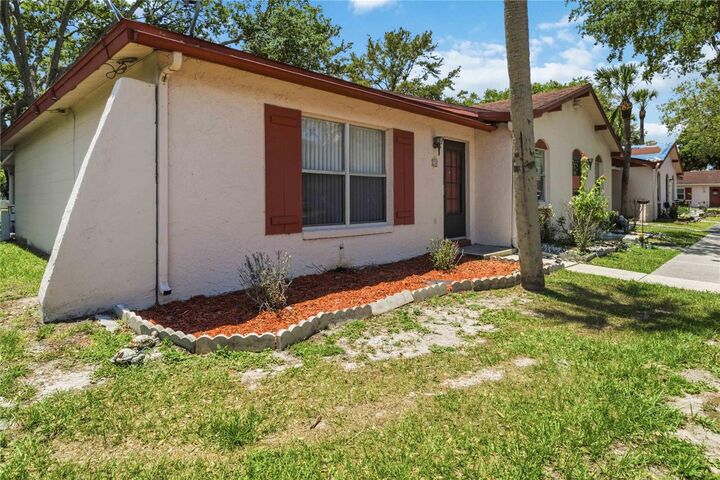 Property Photo: 74 S Marbrisa Way FL 34743