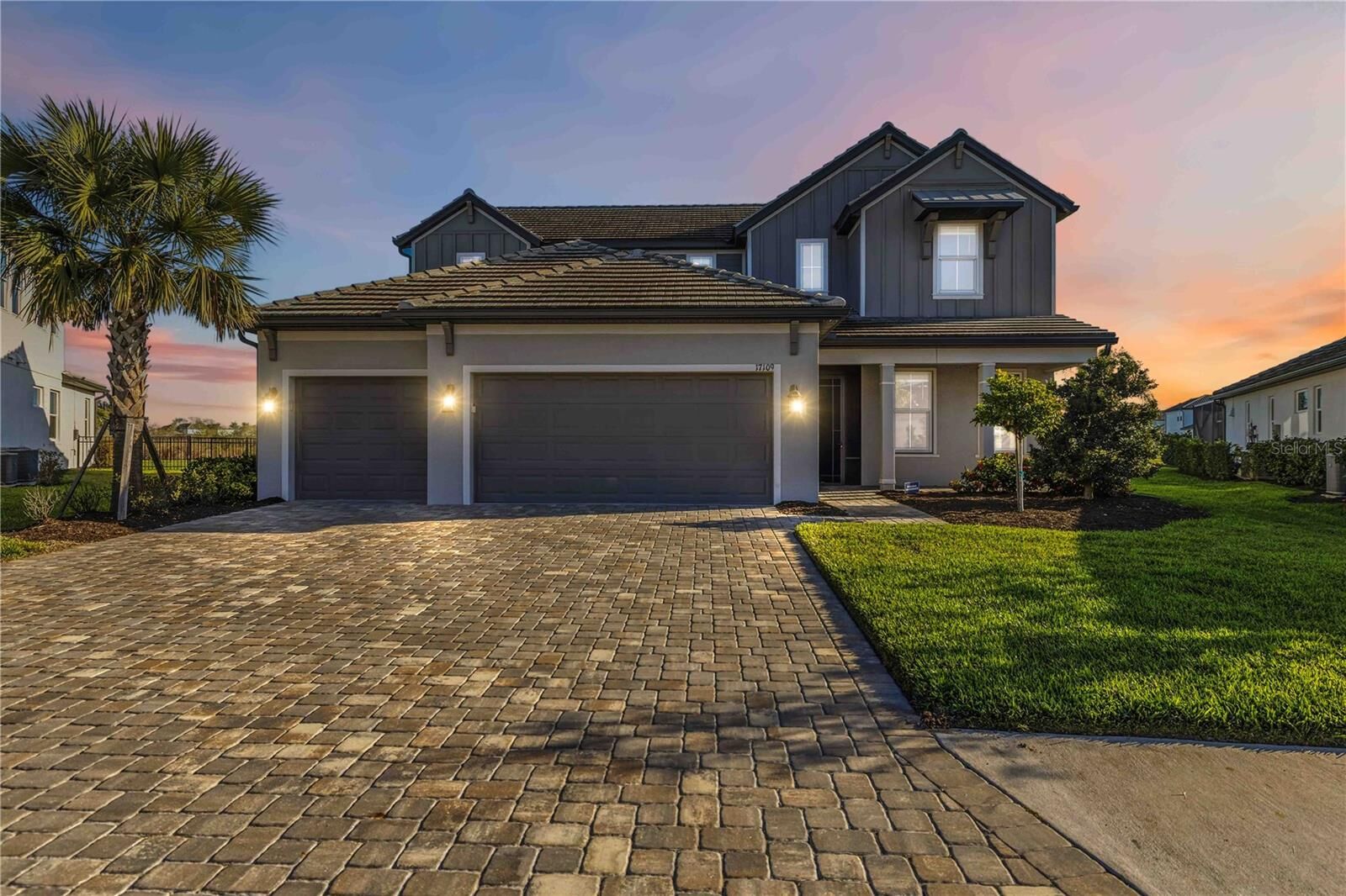 Property Photo:  17109 Sweetwater Village Drive  FL 34211 