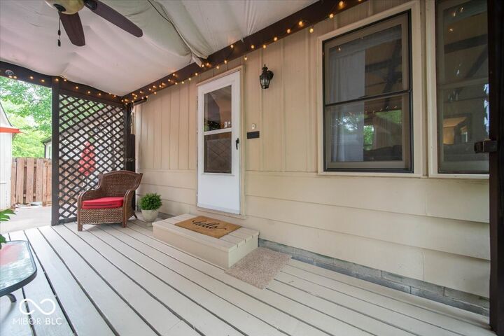 Property Photo:  117 Cottonwood Drive  IN 46034 