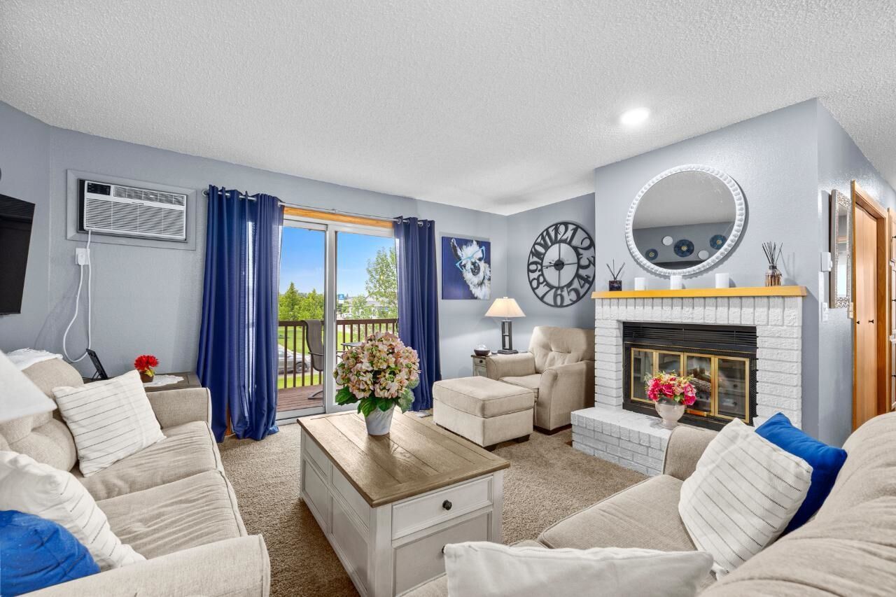 Property Photo:  924 28th Ave #303A SW  ND 58701 