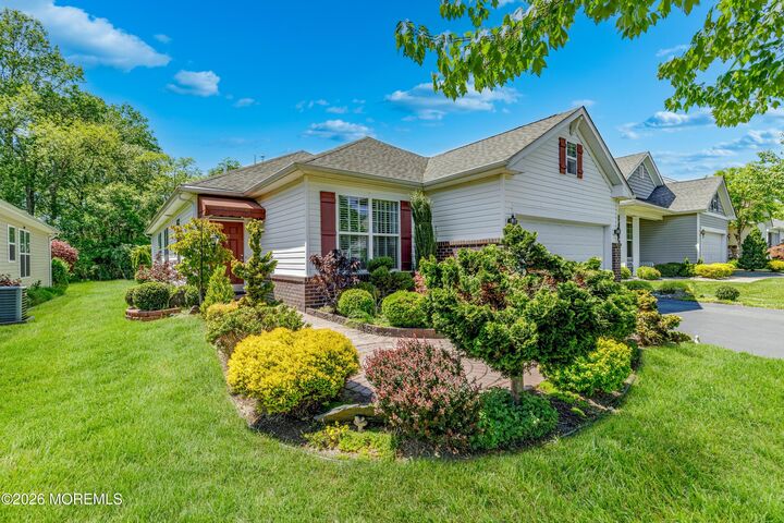 Property Photo:  53 Kingston Drive  NJ 08527 