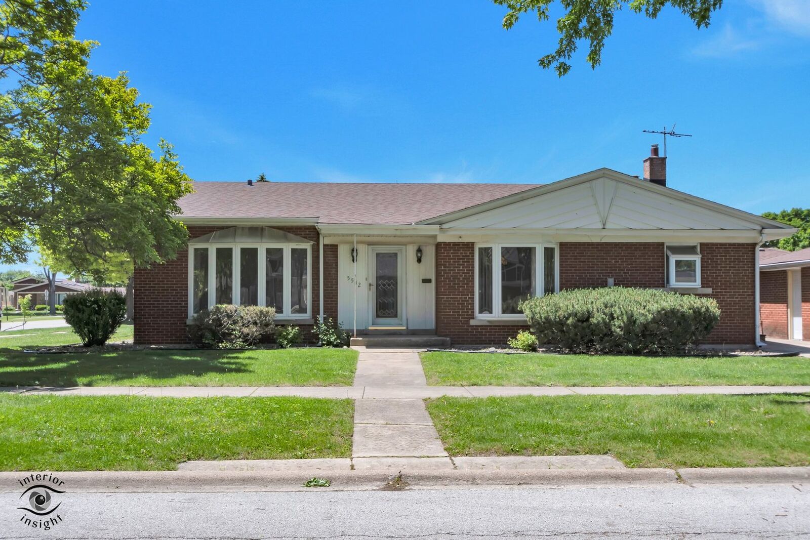 Property Photo:  5532 Oak Center Drive  IL 60453 