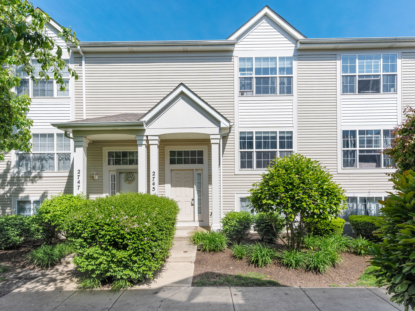 Property Photo: 2745 Canyon Drive IL 60586