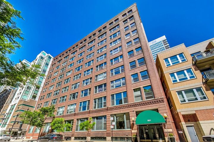 Property Photo:  801 S Wells Street 208  IL 60607 