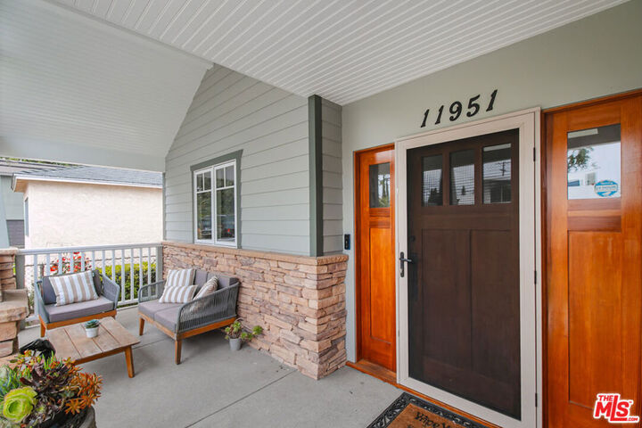 Property Photo:  11951 Aneta Street  CA 90230 