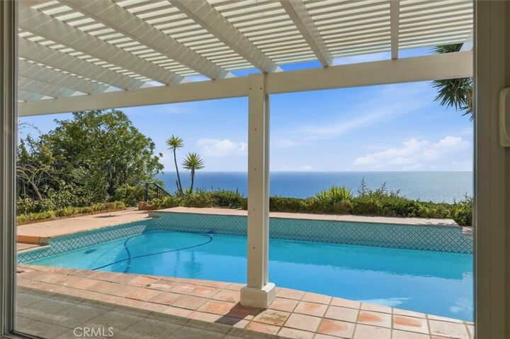 Property Photo:  30243 Calle De Suenos  CA 90275 