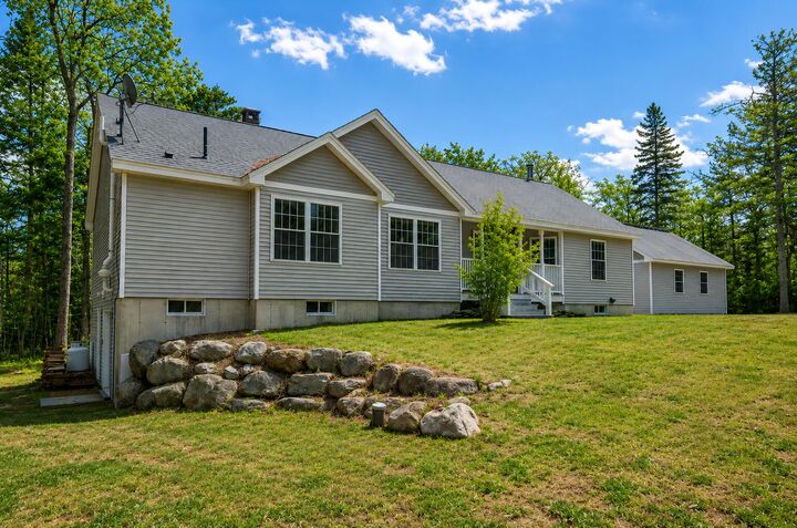 Property Photo:  25 Kennel Brook Drive  ME 04605 