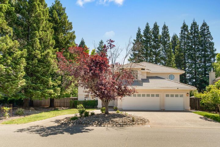 Property Photo: 2104 Portsmouth CA 95762