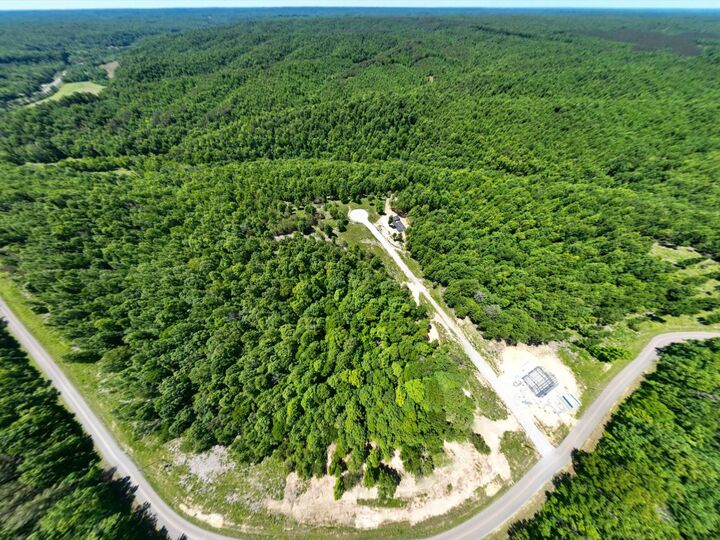 Property Photo: 321 Ridgetop Rd TN 38461