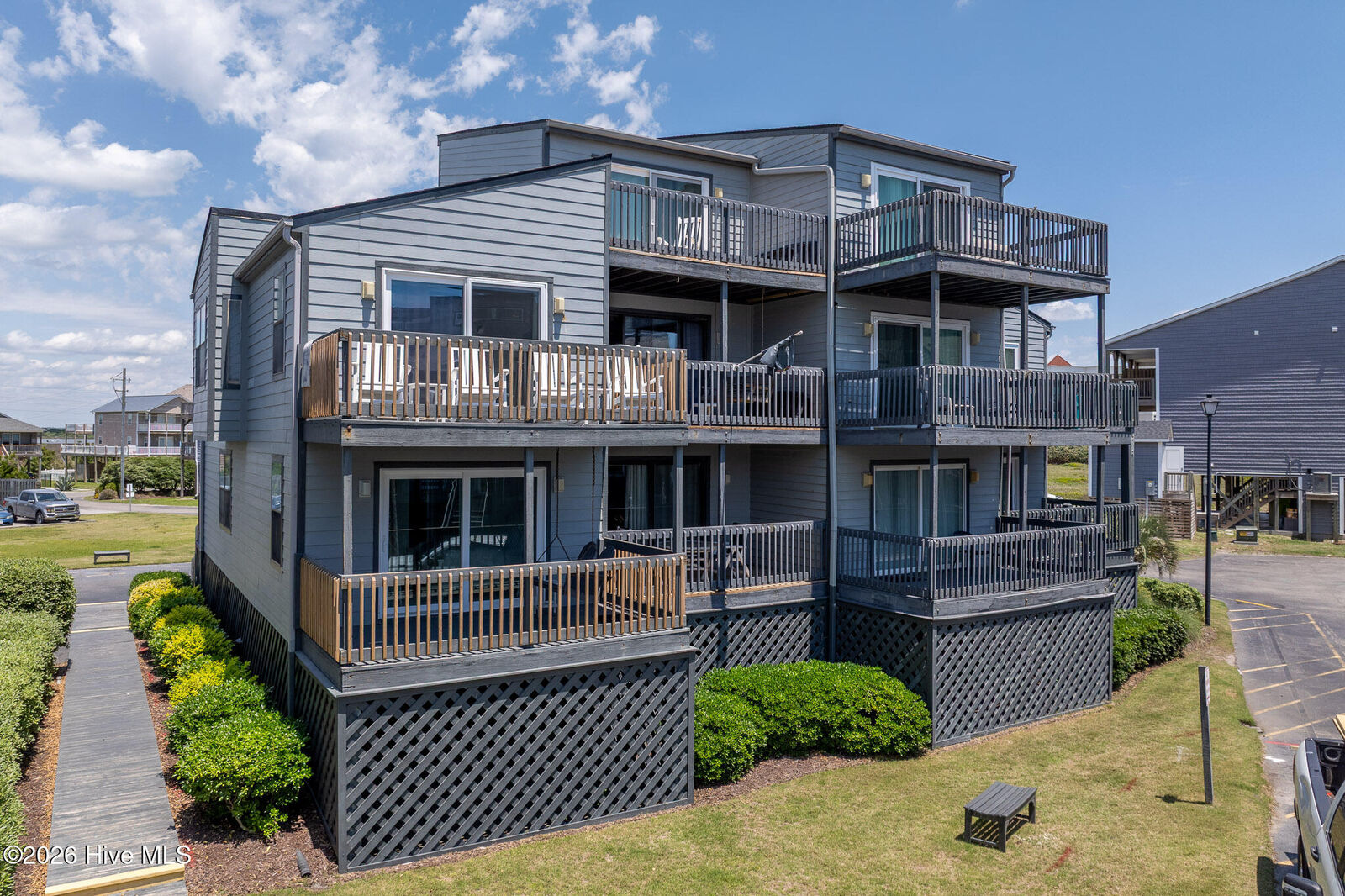 Property Photo:  1928 New River Inlet Road 212  NC 28460 