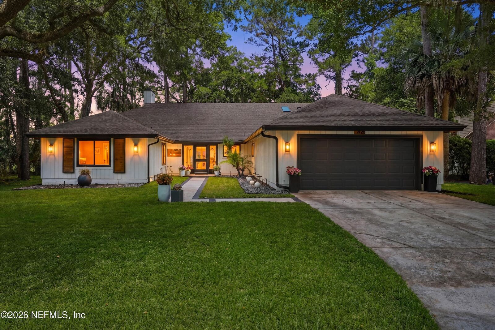 Property Photo: 128 Nandina Circle FL 32082