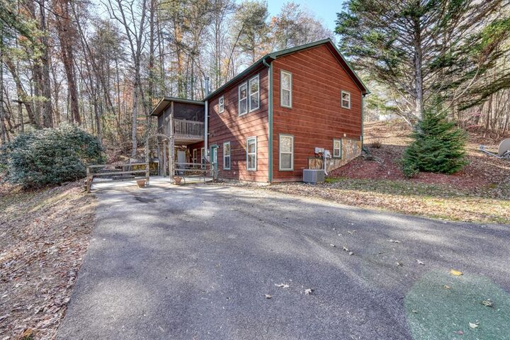 Property Photo:  518 Rizzitello Lane  GA 30512 