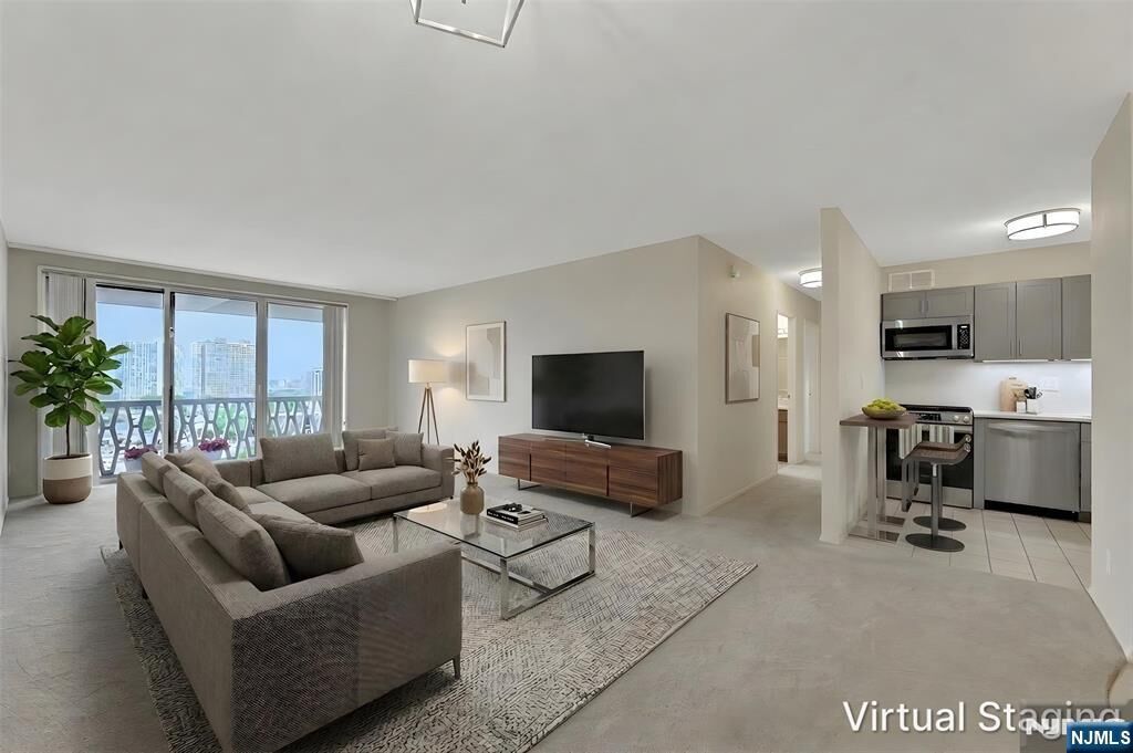 Property Photo: 2000 Linwood 14 0 NJ 07024