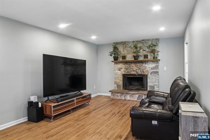 Property Photo:  153 Smallwood Avenue  NJ 07109 