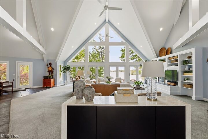 Property Photo: 2252 Heston Drive OH 44429