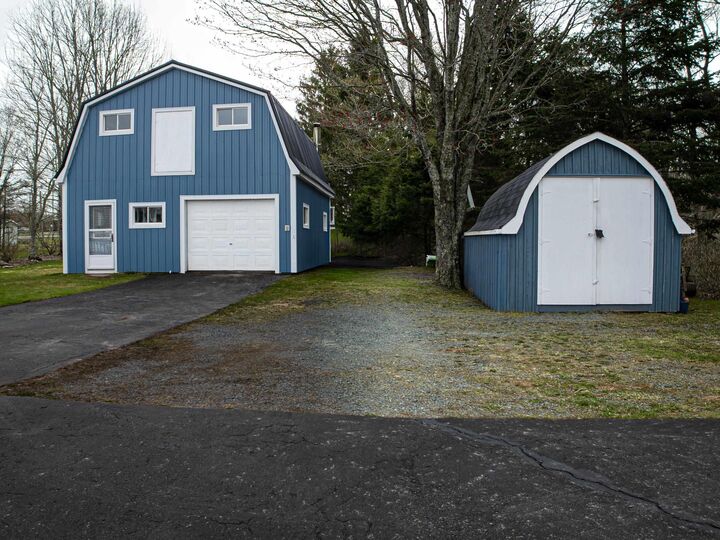 Property Photo: 21141 Highway 2 NS B0N 2H0