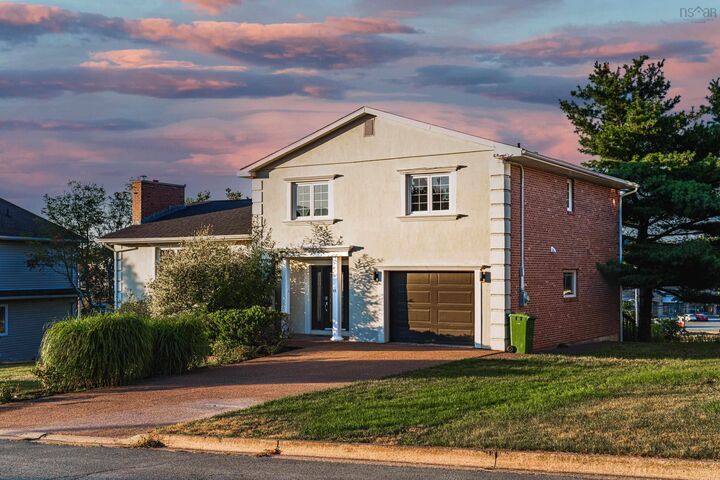 Property Photo:  11 Laurentian Drive  NS B3M 3G2 