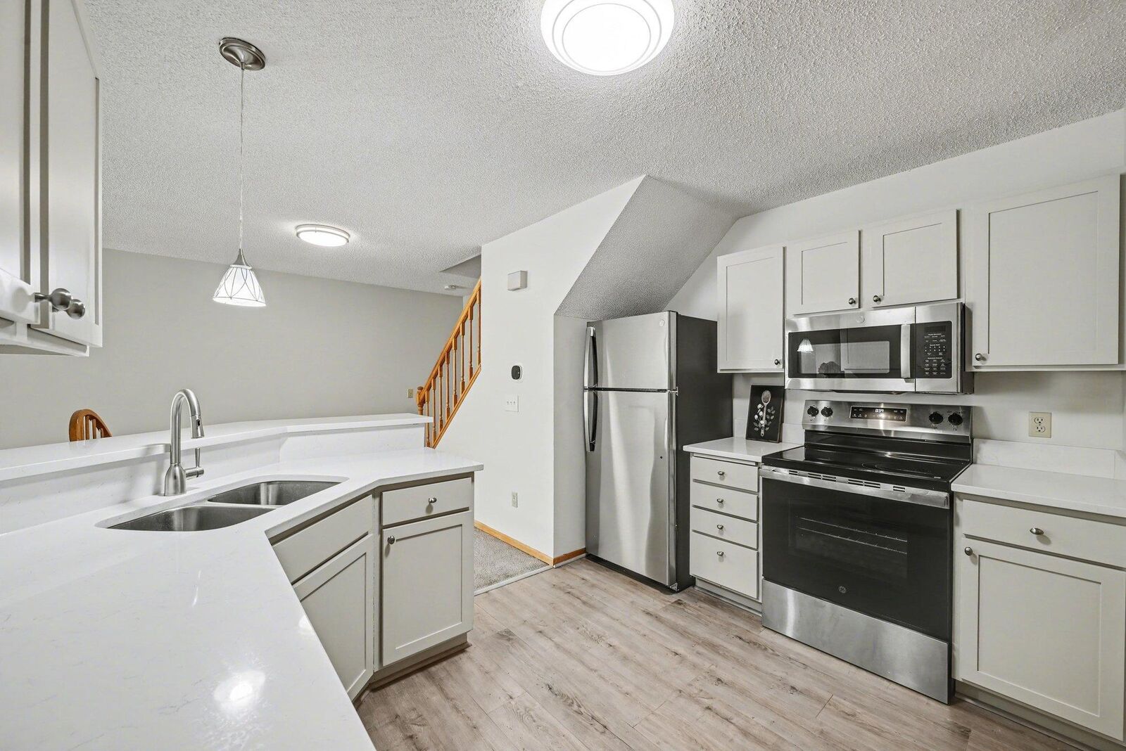 Property Photo:  12862 Echo Lane  MN 55124 