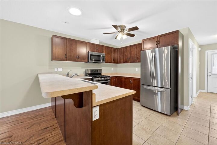 Property Photo: 32 Woodburn Avenue ON L2P 0B8