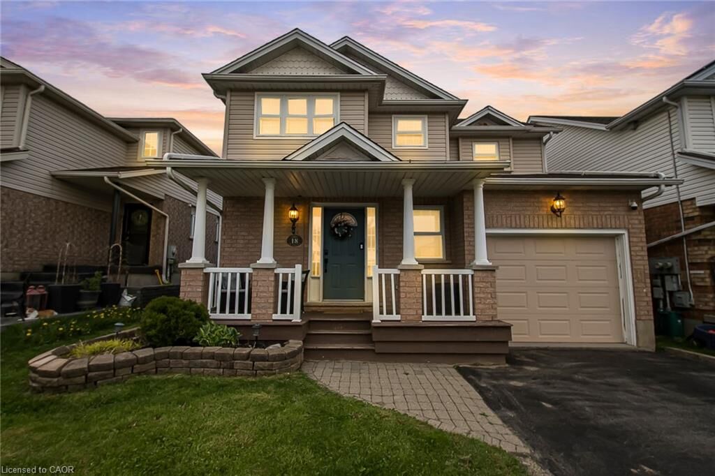 Property Photo:  18 Mountain Mint Crescent  ON N2E 3R4 