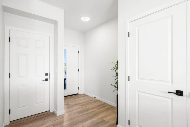 Property Photo:  264 Mallard Grove SE  AB T3S 0M8 