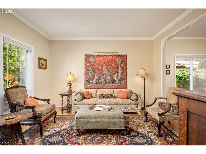 Property Photo: 17460 SW 108th Pl OR 97062