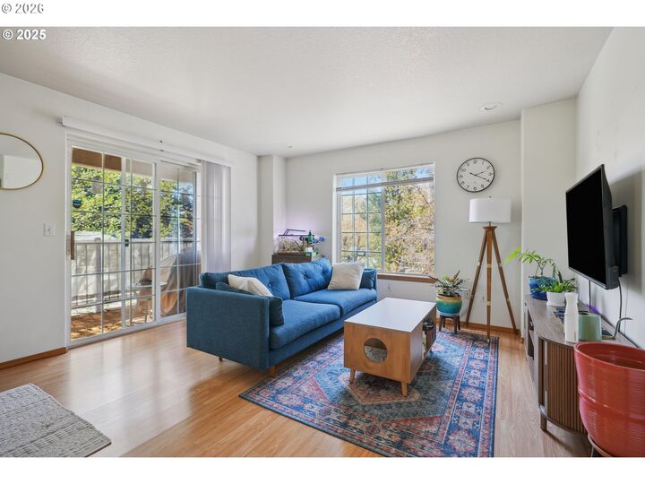 Property Photo: 12923 NE Prescott Dr OR 97230