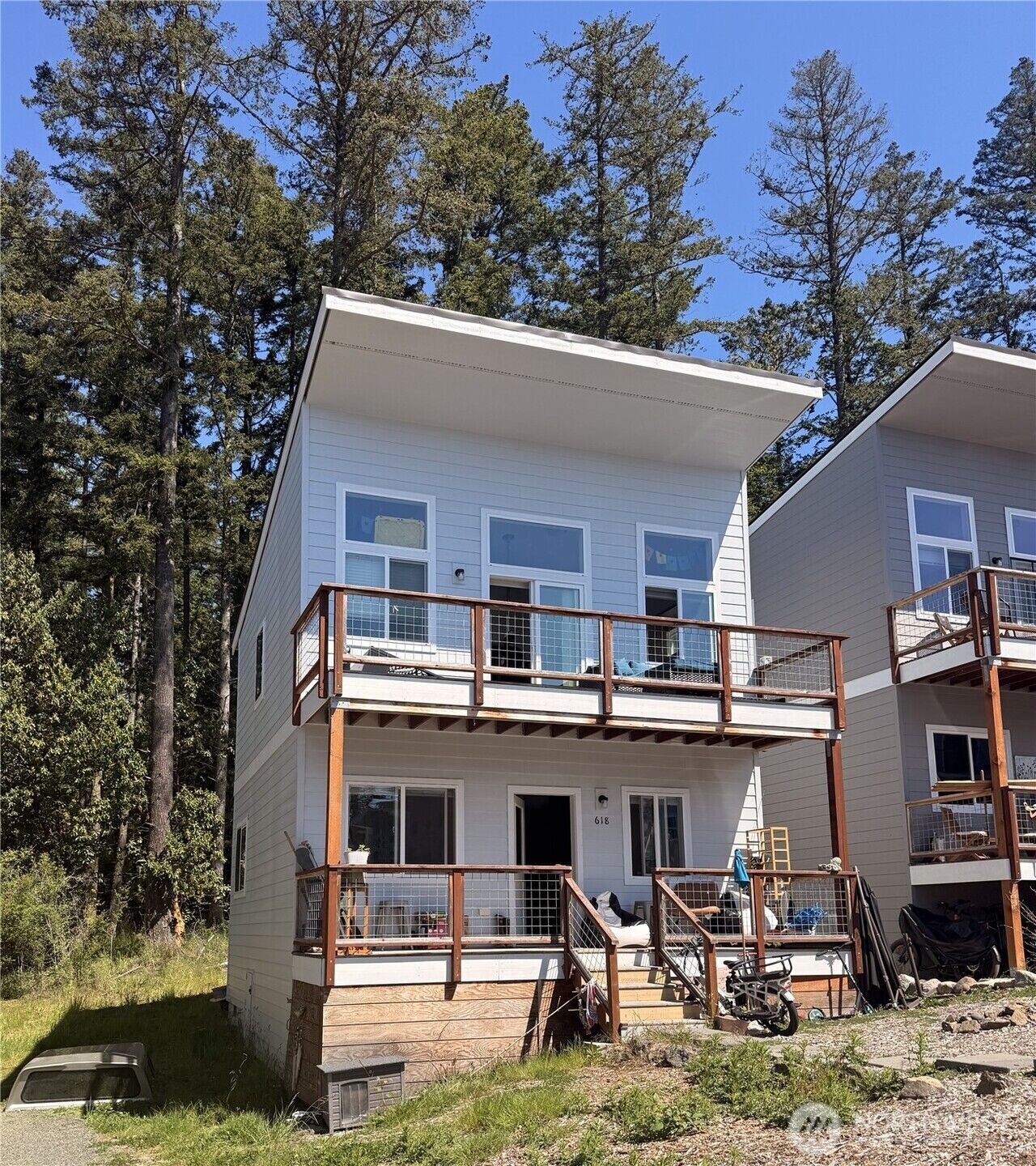 Property Photo:  618  Finnegan Way  WA 98250 