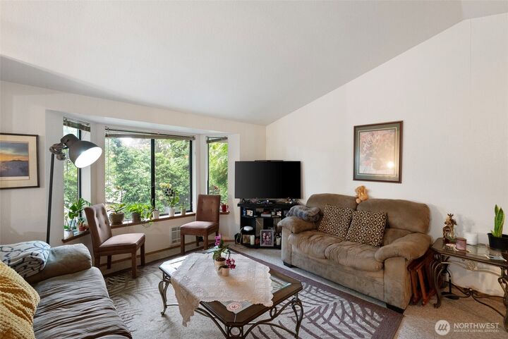 Property Photo: 6222 54th Avenue Ct W WA 98467