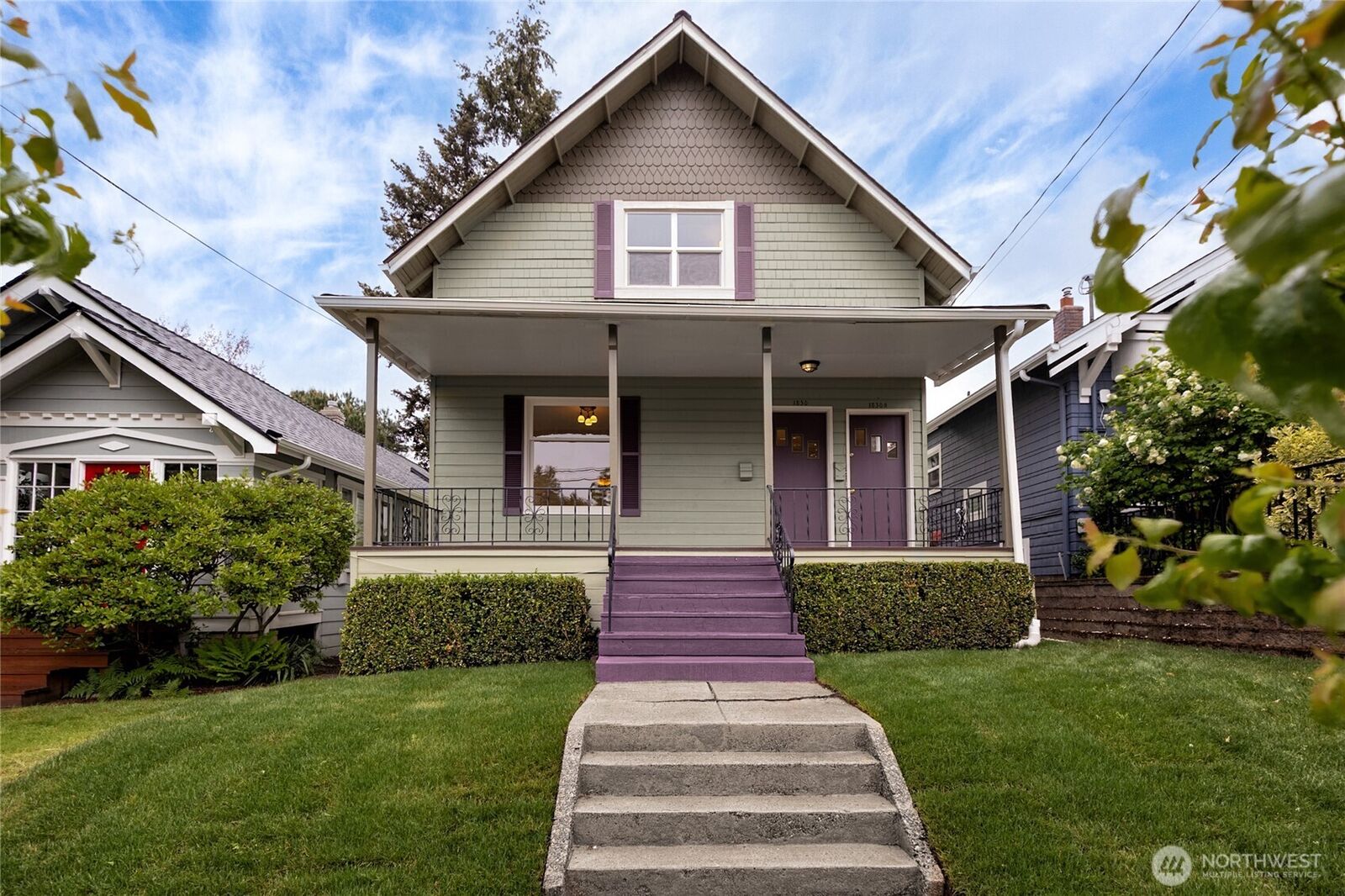 Property Photo:  1830 N 54th Street  WA 98103 