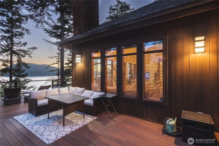 Property Photo:  11310  Marine Lane  WA 98221 