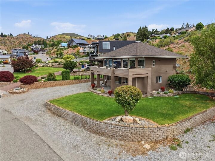 Property Photo:  101  Stormy Mountain Way  WA 98816 