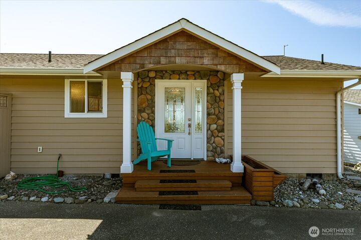 Property Photo: 724 Hacienda Drive WA 98239