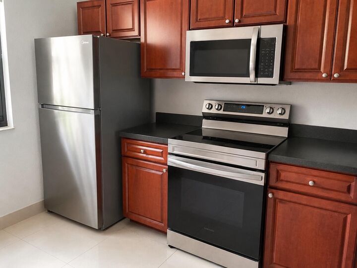 Property Photo: 10131 W Sunrise Boulevard 206 FL 33322