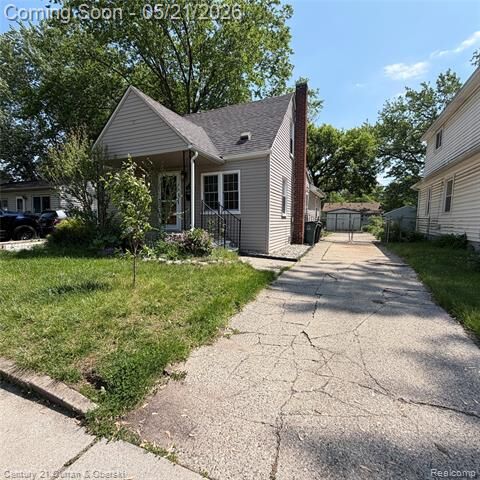 Property Photo:  2316 Harris Street  MI 48220 