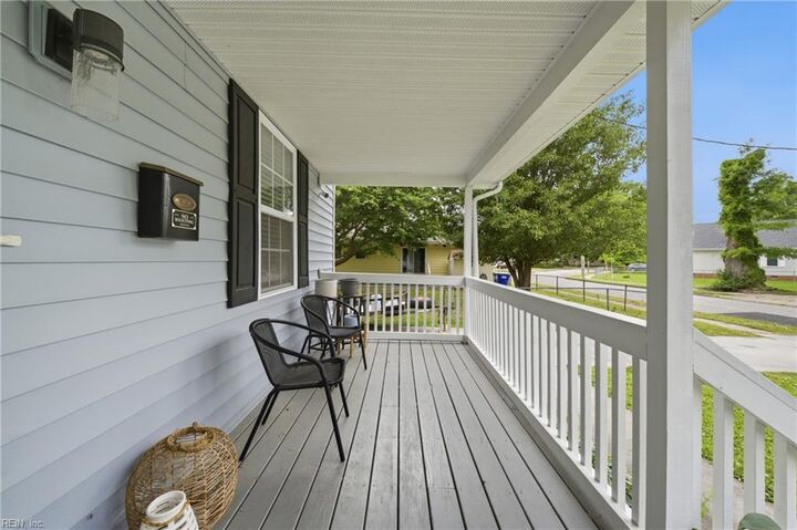 Property Photo:  821 Alma Dr  VA 23518 