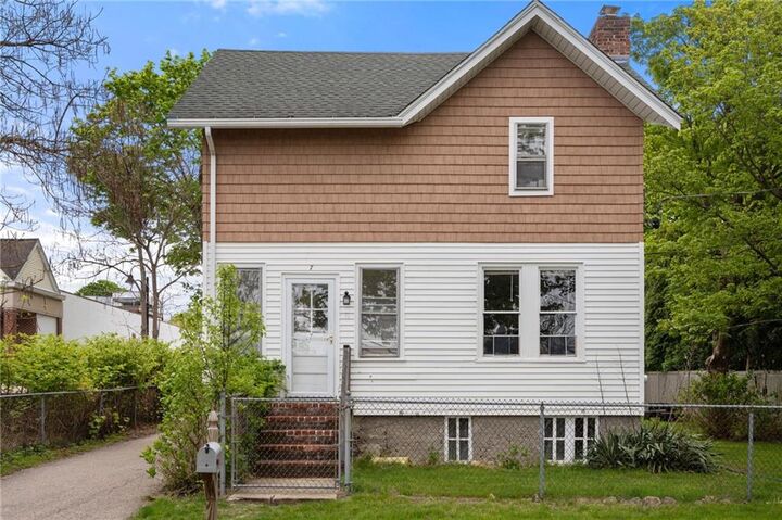 Property Photo:  7 Clarke Street  RI 02835 